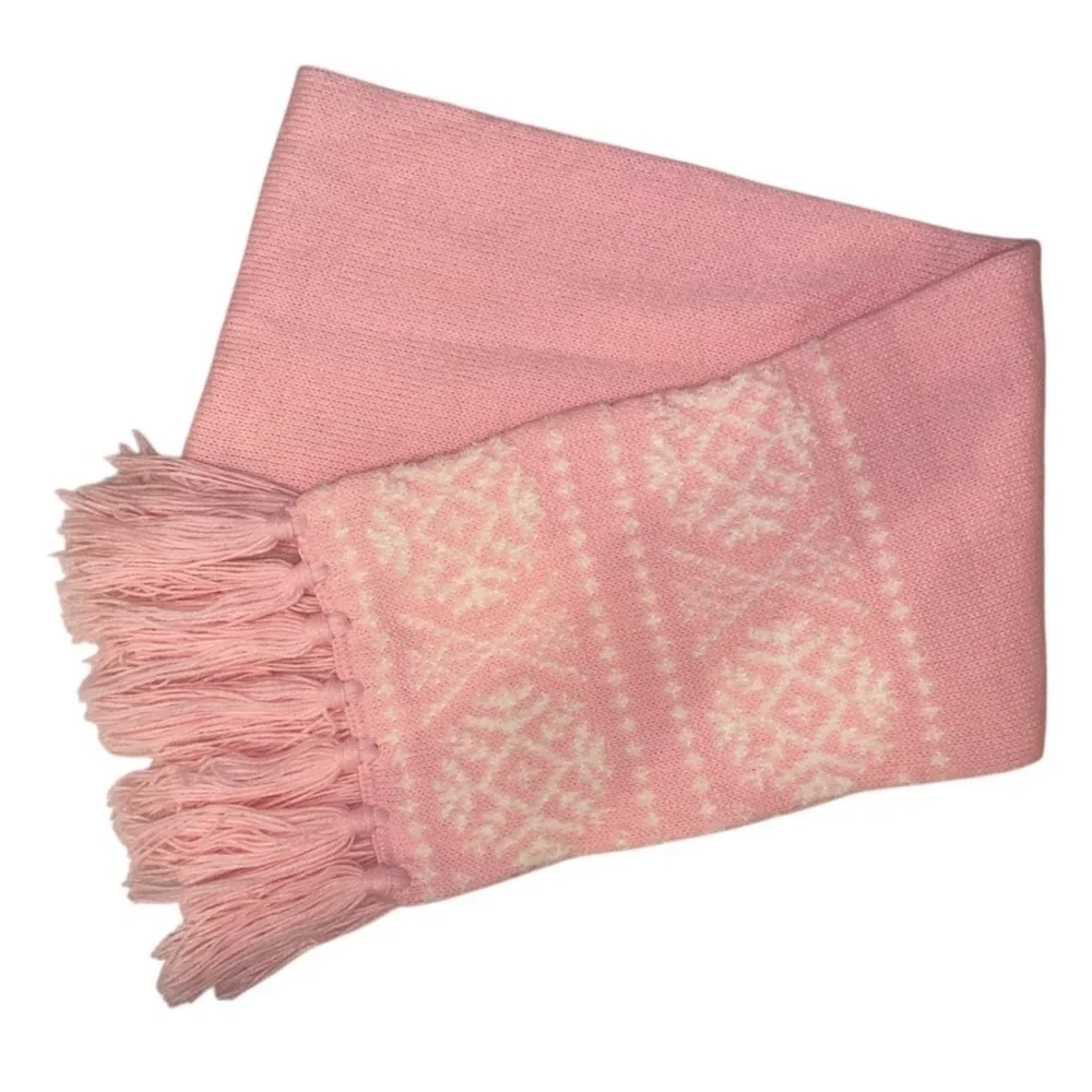 KNIT SCARF Winter Scarf Snowflake Design in Bubblegum Pink 62” x 9”